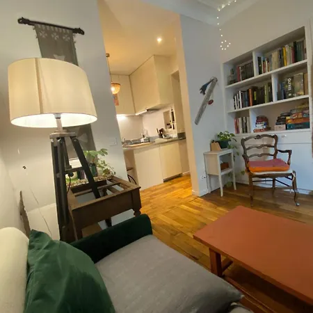 Cozy And Practical Cocoon Full Of Charm Apartment *