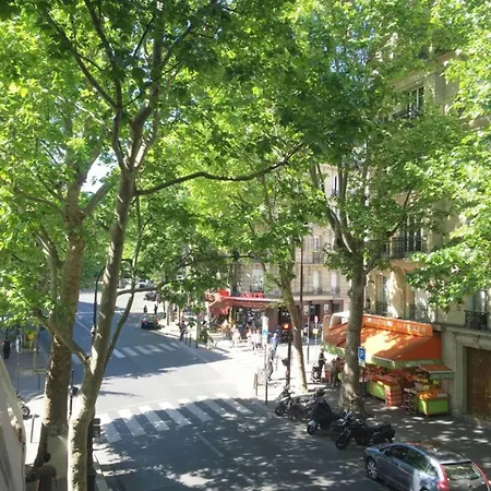 Cozy And Practical Cocoon Full Of Charm Paris